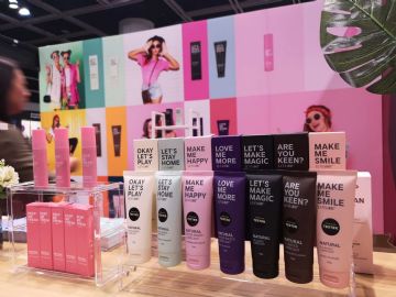 ���޳��˲���չ���ֳ� (8)