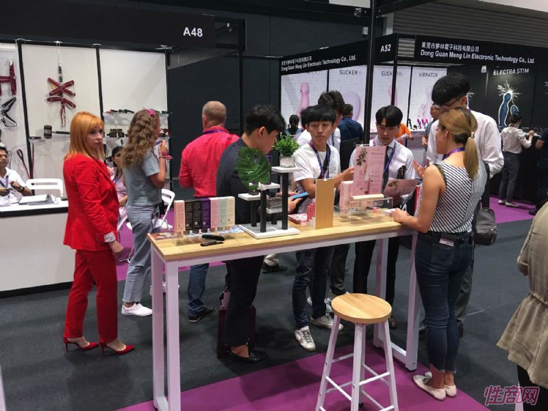 ���Դ����޵�Luvloob�󻬼�