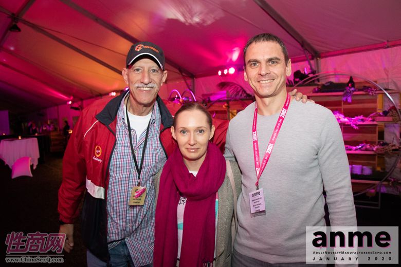 洛杉矶成人展ANME80年代主题派对 (16)