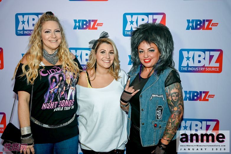 洛杉矶成人展ANME红毯合影留念 (44)