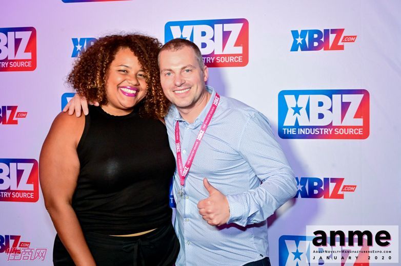 洛杉矶成人展ANME红毯合影留念 (75)