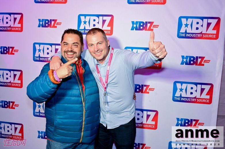 洛杉矶成人展ANME红毯合影留念 (74)