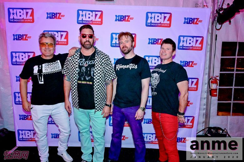 洛杉矶成人展ANME红毯合影留念 (78)