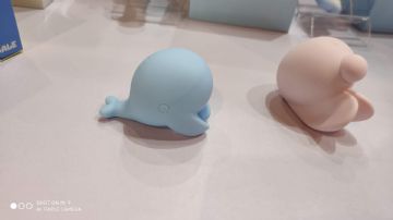 �����յľ��㰴Ħ��