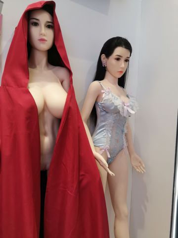 �������Ļ���ʵ�����޴��� (28)