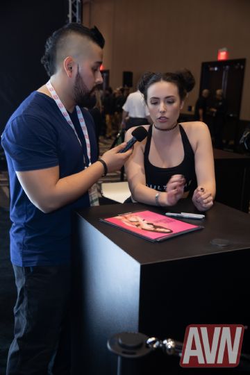 ����Ӱ�ǽ���ý��ɷ�