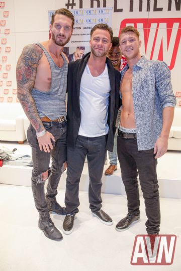 ������ǹ�֣�������Ӱ��