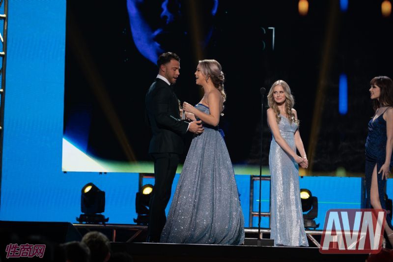 ��˹ά��˹����չAVN�󽱰佱���� (42)