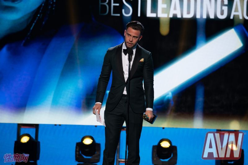 ��˹ά��˹����չAVN�󽱰佱���� (47)