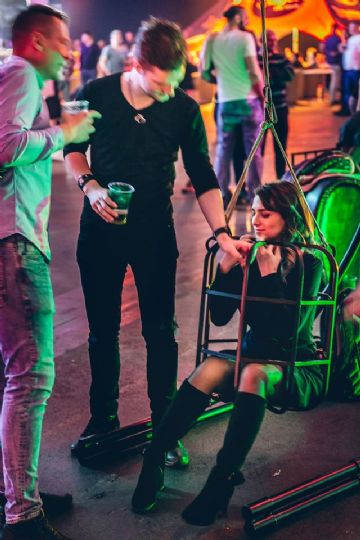 ����ά�ǳ���չ���ʱ��� (12)