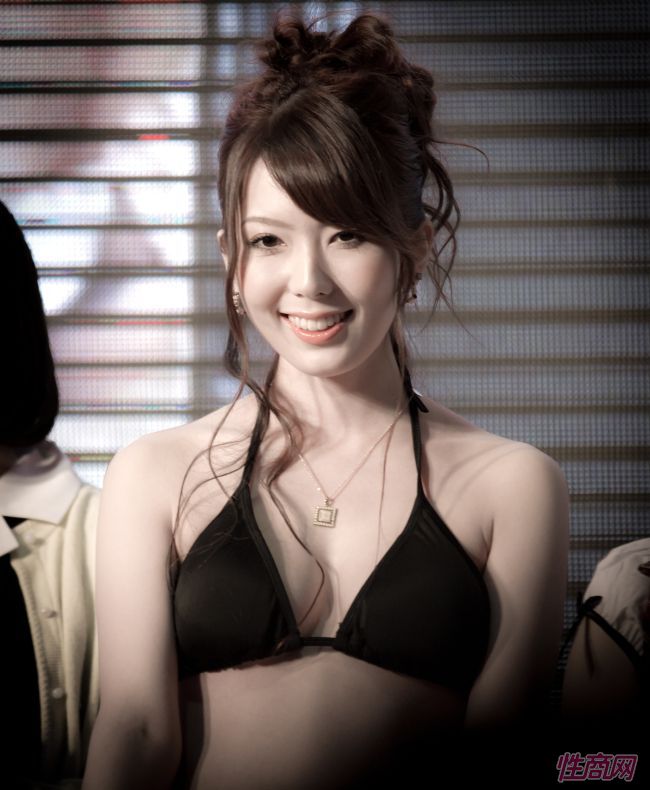 �Ϻ�����չ--�Ը�ģ�ش��Ը���Ʒ����ҵͼƬ47