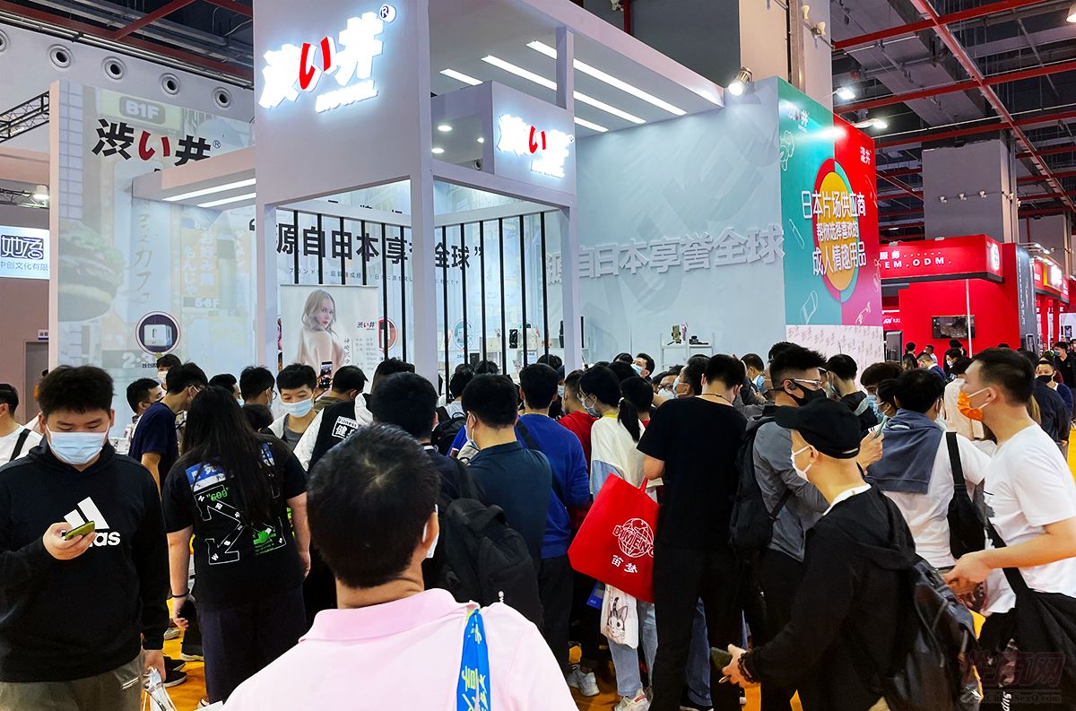 ɬ��չ����������