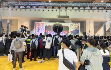 ��̨����