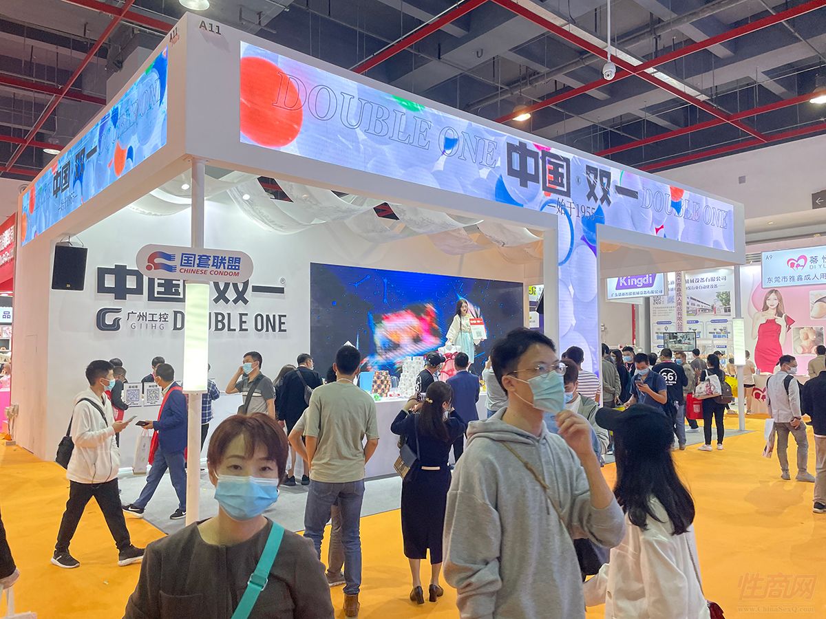 ˫һ��ȫ��չ��