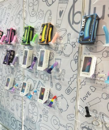 blush����չ����Ʒ~ҹ�������Լ��ʺ���ߵ�