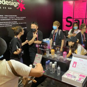 SauceDesign非理性-时尚潮牌获得采购商青睐