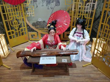 �Ϻ�ADC����չ��Ʒչʾ (21)