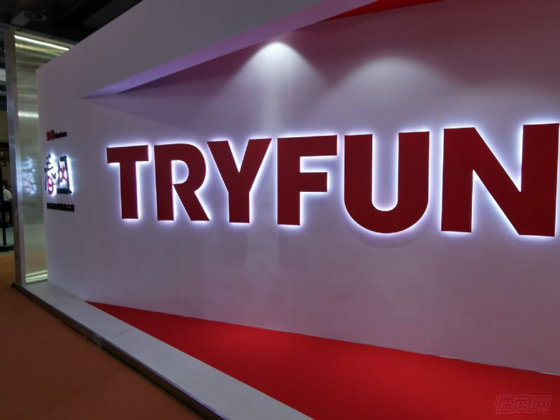 �Ϻ�API��Ȥ����չ�ֳ�˲�� (84)