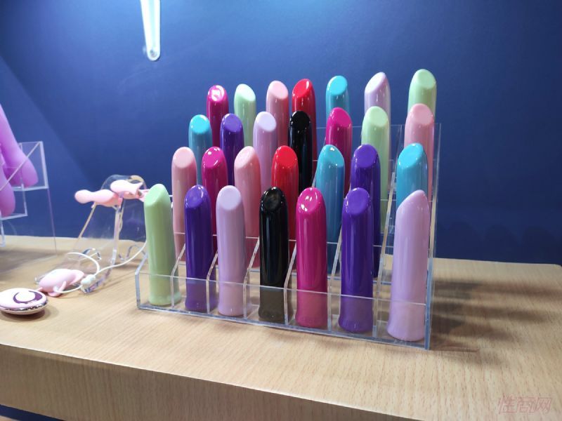 �Ϻ�API��Ȥ����չ�ֳ�˲�� (104)