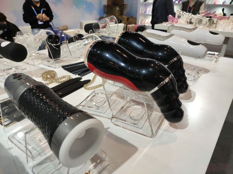 �Ϻ�API��Ȥ����չ�ֳ�˲�� (112)