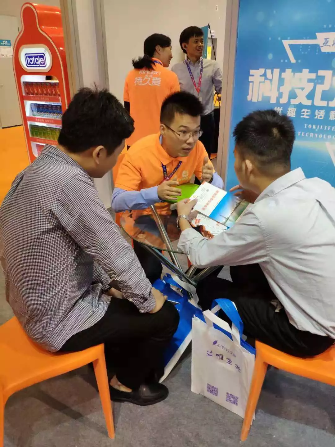 ����Ǣ̸��