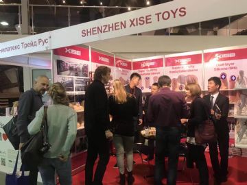 �ɹ���������ɫ���