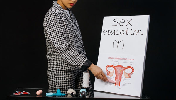 李宏・说：性文化与性教育