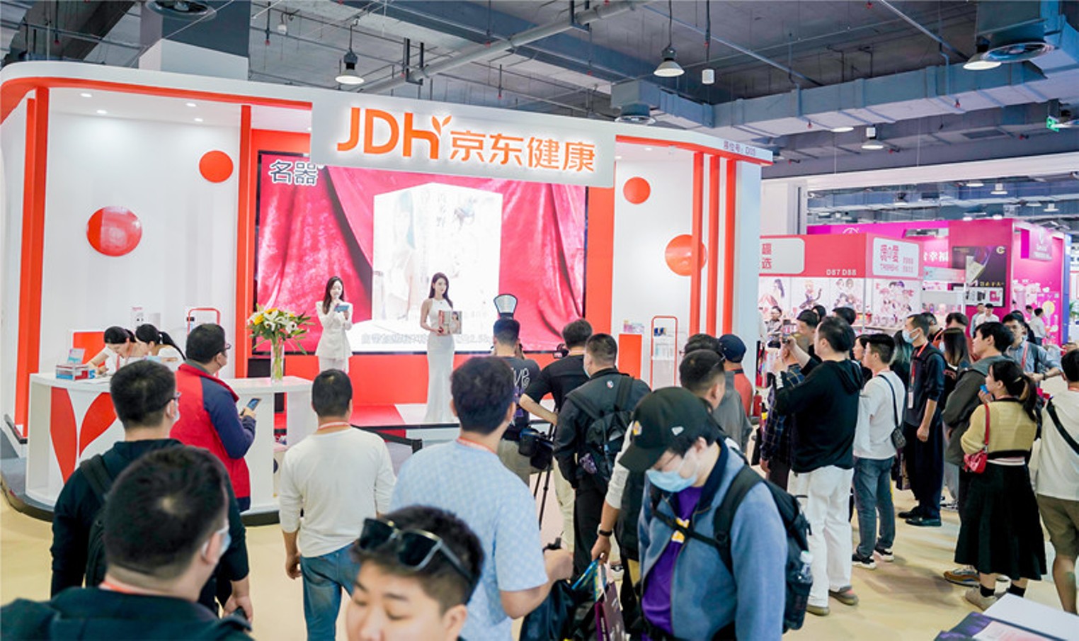 ����INGTOYS��Ʒչʾ��ɽ�˺�