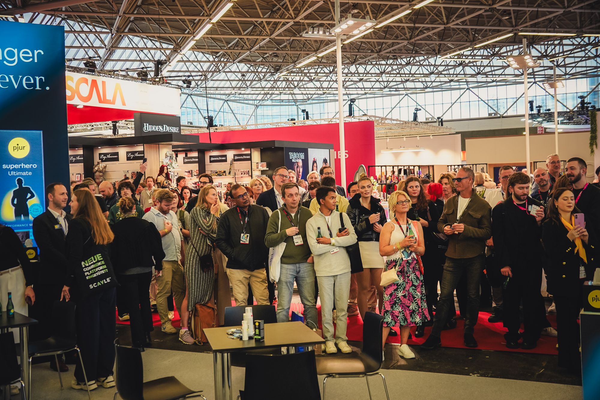 2025��ҵB2B��������չErofameԲ���ɹ�ͼƬ30